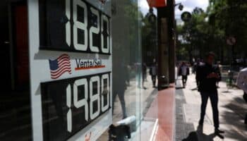 Peso mexicano cae ante preocupaciones sobre aranceles de Trump