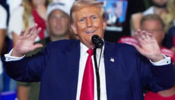 Trump amenaza a empresa con aranceles del 200% si se muda a México