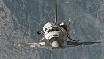 Nave de astronautas que viajarían por 8 días se averió; podrían regresar hasta 2025