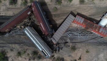 Tren que descarriló en Chihuahua vertió ácido sulfúrico; Profepa inspecciona