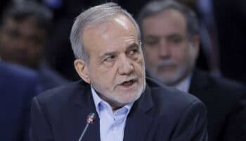 El presidente de Irán asegura que responderá a 'cualquier estupidez con tacto e inteligencia'