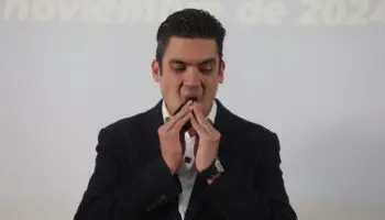 Si solo regalas dinero en programas sociales, tarde o temprano vas a quebrar al país: PAN