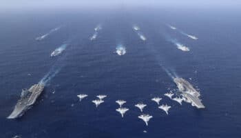 Hacen EU, Japón y Corea del Sur maniobras militares conjuntas ante la tensión con China y Corea del Norte | Video
