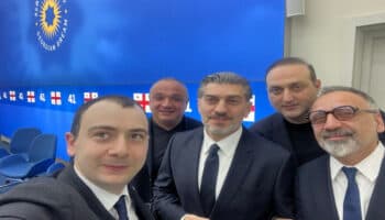 Lanza partido georgiano a ex futbolista como candidato a la presidencia