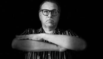 Luis Humberto Crosthwaite gana el Premio Nacional Letras de Sinaloa 2024