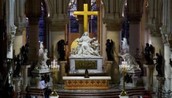 Francia presenta al mundo una Notre Dame deslumbrante antes de su reapertura | Galería