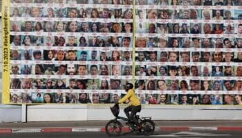 Israel y EU conversan sobre la posibilidad de liberar a todos los rehenes de Gaza