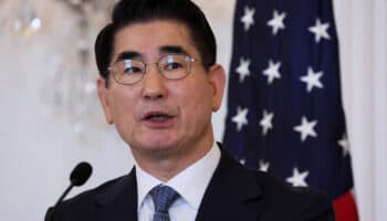 Exministro de Defensa de Corea del Sur intenta suicidarse