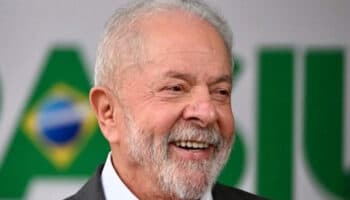 Reportan que Luiz Inácio Lula da Silva está lúcido y conversando