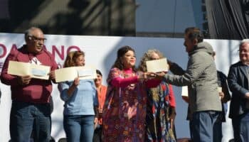 Inicia entrega de apoyos a personas de 57 a 60 años en CDMX