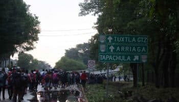 Migrantes en Chiapas reciben documento que les permite avanzar sin ser detenidos : Ángeles Mariscal | Video