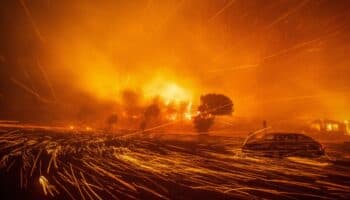 Sube a 7 cifra de muertos por incendios en Los Ángeles, California