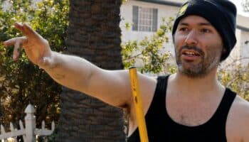 Tristin Pérez, el californiano que intenta salvar su calle de los incendios de Los Ángeles