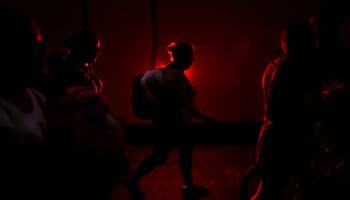 Trump autoriza arresto de migrantes en iglesias, colegios y hospitales