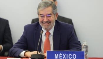 Migrantes en EU 'no están solos': De la Fuente ante amenazas de Trump