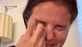 Selena Gomez comparte un video llorando por órdenes de deportación masiva de Trump