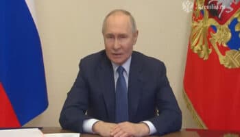 Putin felicita a Trump y abre puerta para dialogar sobre Ucrania | Video