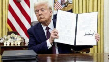 ¿Qué dice la orden ejecutiva de Trump que impone aranceles a México? | Texto completo