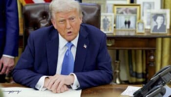 'Me agrada mucho Sheinbaum, pero tenemos que impedir que entre el fentanilo': Trump firma pausa de aranceles