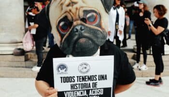 Veterinarios marchan en exigencia de seguridad tras asesinato de colega