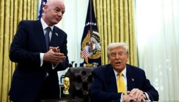 Infantino le dice a Trump que EU puede ganar el Mundial de 2026