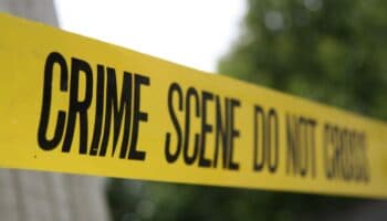 Tres muertos y 14 heridos en un tiroteo en parque de Nuevo México | Video