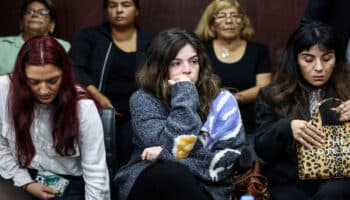 Hijas de Maradona asistirán al juicio sólo cuando sean llamadas a declarar