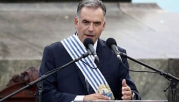 Yamandú Orsi es investido como nuevo presidente de Uruguay hasta 2030