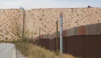 Estados Unidos endurece medidas contra 'turismo de parto' en la frontera | EFE
