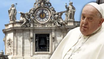 Las campanas de San Pedro del Vaticano y de la Catedral Metropolitana tocan la muerte de Francisco