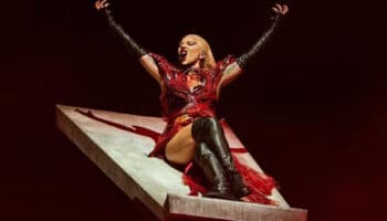 Lady Gaga hechiza a 65 mil fanáticos en el Estadio GNP con ‘Mayhem’