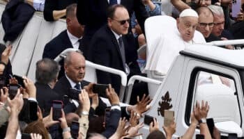 Papa Francisco fue 'imprudente' con su salud, no debió salir estos últimos días: Barranco | Entérate