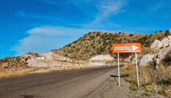 La carretera en Sonora que una facturera dejó sin reparar | Especial