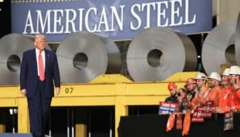 Trump anuncia que subirá los aranceles al acero del 25% al 50%