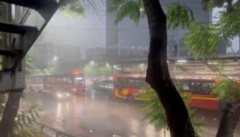 Emiten Alerta Roja por fuerte lluvia en CDMX