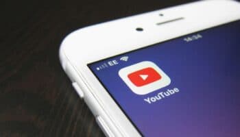 ¿Prohibir YouTube a menores? Australia lo planea