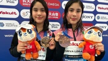 Sheinbaum felicita a las gemelas Mía y Lía Cueva por su medalla de bronce en clavados