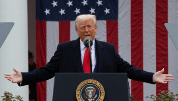 Trump promete "liberar" a Washington del crimen y el Pentágono alista la Guardia Nacional