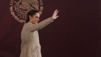 ‘Gobernantes debemos vivir en la justa medianía’, le recuerda Sheinbaum a su movimiento