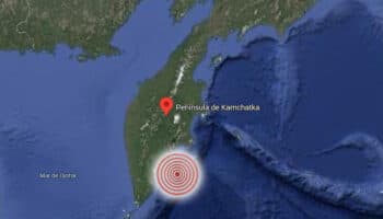 Sismo magnitud 7.4 sacude costa oriental de Rusia