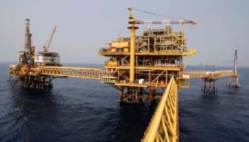 Pemex denuncia el robo de 50 equipos de respiración en abordaje a plataforma Akal-R
