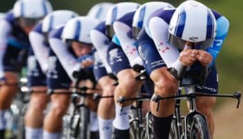 Procesarán a activista por obstaculizar el paso del Israel Premier Tech | Video