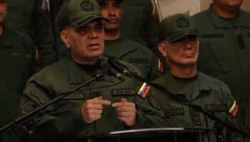 EU busca imponer "narrativa" para agredir a Venezuela, dice ministro de Defensa