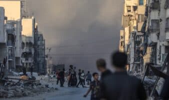 Es urgente buscar 'un alto al fuego integral' en Gaza: China