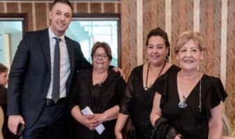 Procesan a hermanas de Maradona por administración fraudulenta