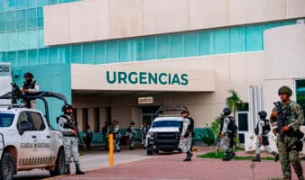 Detienen a mujer que intentó inyectar sustancia a paciente en hospital de Culiacán