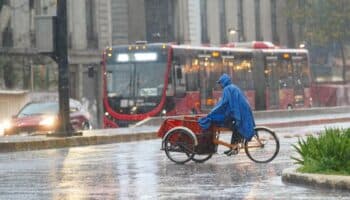 Primer frente frío llega con lluvias intensas