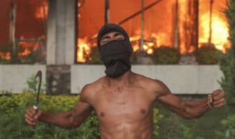 Nepal permanece bajo control militar en medio del caos, con fugas masivas y sin Gobierno