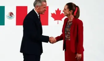 Aristegui en Vivo: Sheinbaum y Carney acuerdan fortalecer T-MEC; Bermúdez Requena trasladado a Almoloya; 40 años del sismo del '85 (19/09/2025)