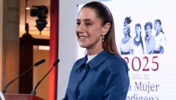 Sheinbaum pide al PJF no corromperse y recomienda a la oposición 'hacer yoga'